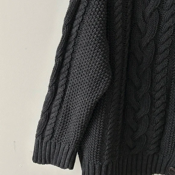 Quince 100% Organic Cotton Oversized Gray Cable Cardigan - Picture 5 of 16